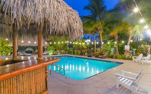 Siesta Key Palms Resort