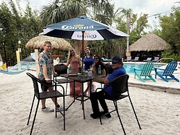 Siesta Key Palms Resort