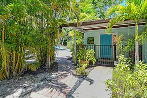 Siesta Key Palms Resort