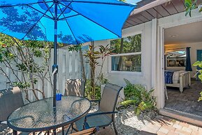 Siesta Key Palms Resort