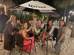 Siesta Key Palms Resort