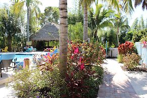 Siesta Key Palms Resort