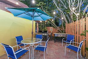 Siesta Key Palms Resort