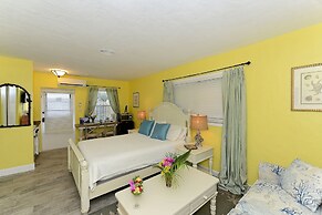 Siesta Key Palms Resort