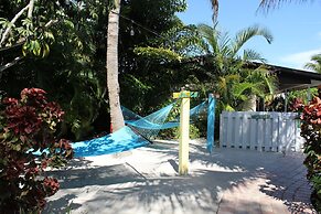 Siesta Key Palms Resort