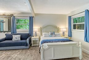 Siesta Key Palms Resort