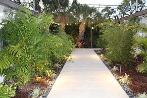 Siesta Key Palms Resort