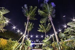 Siesta Key Palms Resort