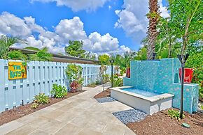 Siesta Key Palms Resort