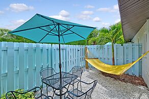 Siesta Key Palms Resort