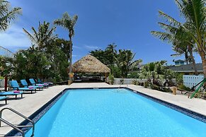 Siesta Key Palms Resort