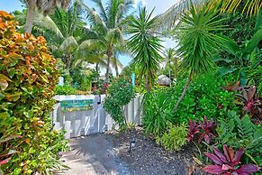 Siesta Key Palms Resort