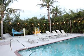 Siesta Key Palms Resort