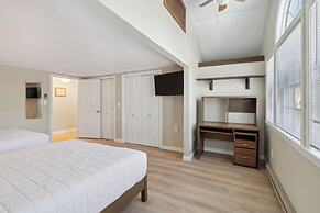 Stage Run By The Sea