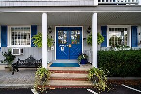 Stage Run By The Sea