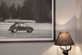 Gibbons Life Accommodations