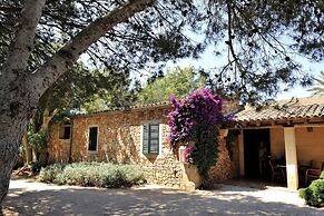 Petit Hotel Es Figueral