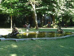 Dukes Corner Guest House