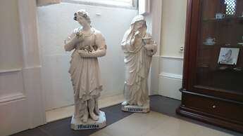 Dukes Corner Guest House