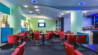 NOVINA HOTEL Wöhrdersee Nürnberg City