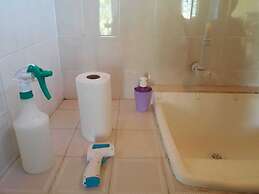 Nueva Alborada Lodging House