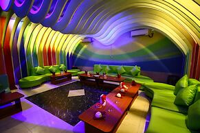 City Golf Resort Hotel