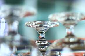 City Golf Resort Hotel