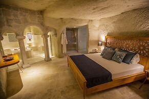Azure Cave Suites