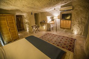 Azure Cave Suites