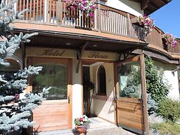 Hotel Flora