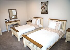 Lumb Farm Country Club