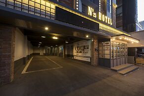 No. 25 Hotel