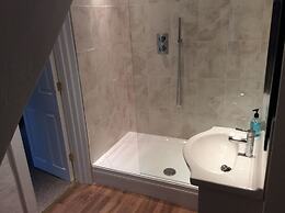 Aberllynfi Riverside Guesthouse