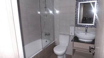 Neptune Hotel Apartments