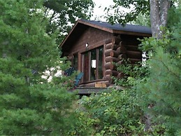 Waterfalls Lodge