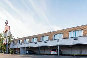 Best Value Inn by OYO Portland OR South East