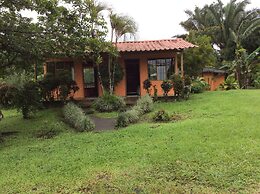 Cabinas Los Guayabos