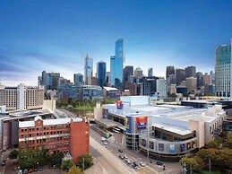 Platinum Apartments on Whiteman St