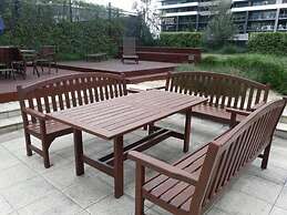 Platinum Apartments on Whiteman St