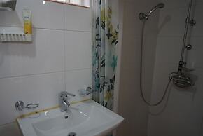 Dowonjeong Healing House