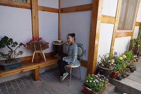 Dowonjeong Healing House