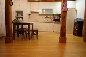 Dowonjeong Healing House