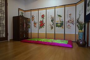 Dowonjeong Healing House