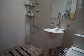 Dowonjeong Healing House