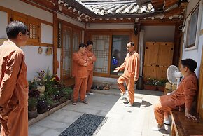 Dowonjeong Healing House