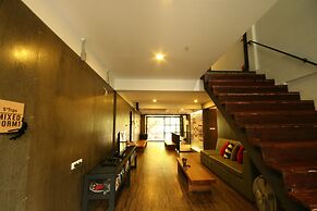 STrips the Poshtel - Hostel