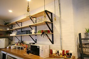 STrips the Poshtel - Hostel