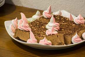 Hill Pride City Hotel