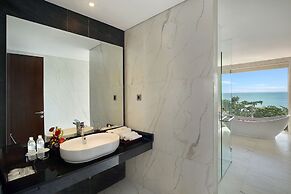 Jimbaran Bay Beach Resort & Spa