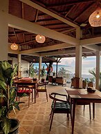 Jimbaran Bay Beach Resort & Spa